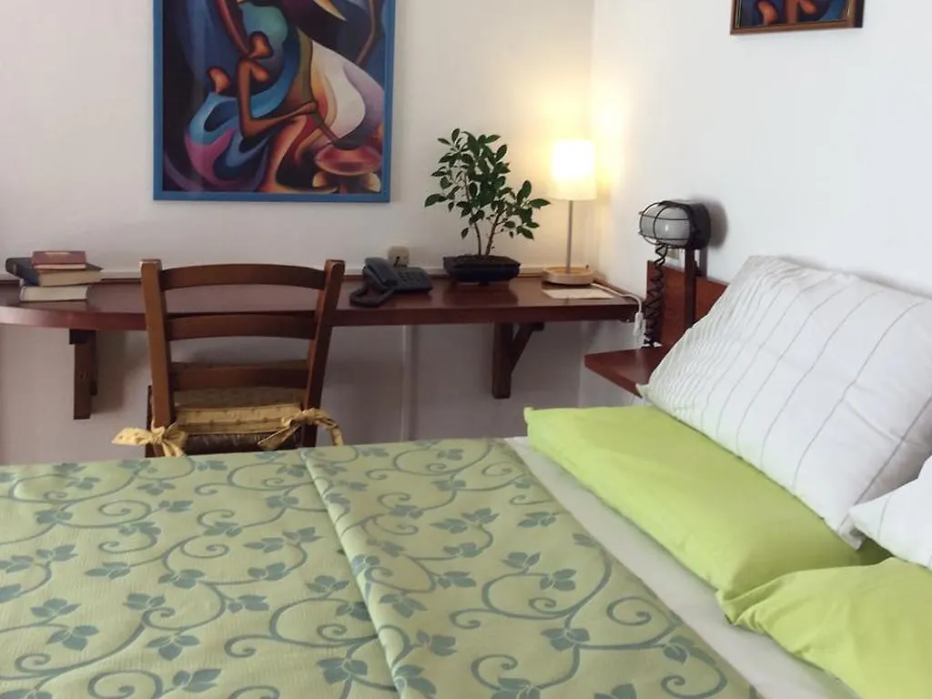 Hotel Da Gigi Alpine Rooms Crandola Valsassina